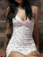 Lace Trim Graceful Cropped Tank Top