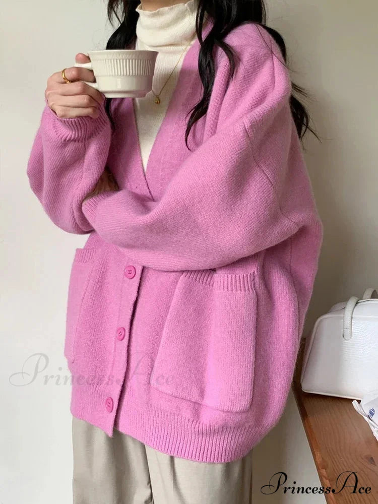 Large Preppy V-Neck Knitted Knit Cardigan