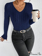 Light Deluxe Basic Sleek Cozy V-Neck Pullover Top Women