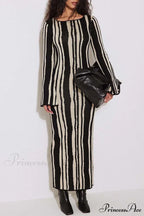 Long Sleeve Knitted Dress with Contrast Color