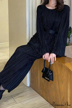 Long Sleeve Pleated Flares Dress with Tie-waist