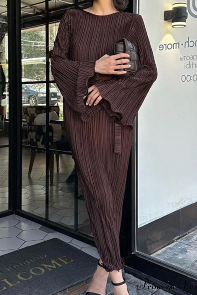 Long Sleeve Pleated Flares Dress with Tie-waist