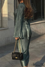 Long Sleeve Pleated Flares Dress with Tie-waist