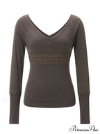 Long Sleeve Slim Fit V-neck Vintage V-neck T-shirts