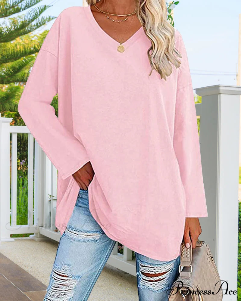 long-sleeved women's V-neck t-shirt