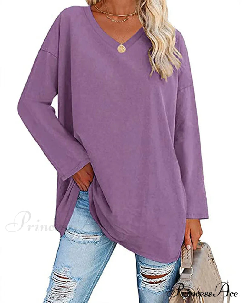 long-sleeved women's V-neck t-shirt