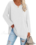 long-sleeved women's V-neck t-shirt