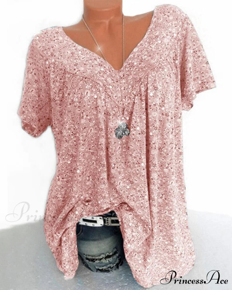 loose short-sleeved V-neck tee