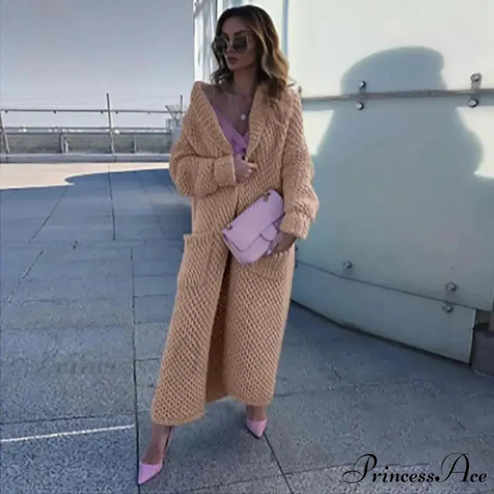 Low Collar Knitted Sweater