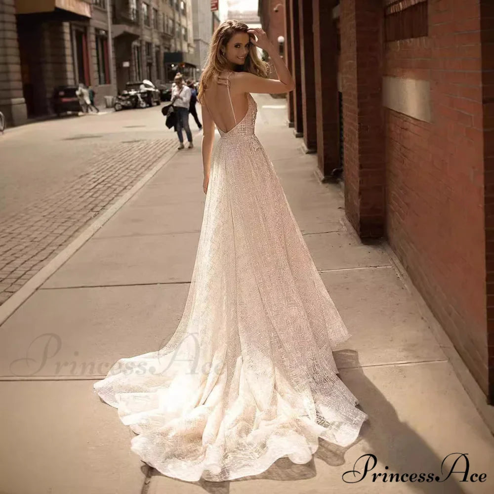 Low-cut Neckline Sleeveless Mermaid Bridal Gown
