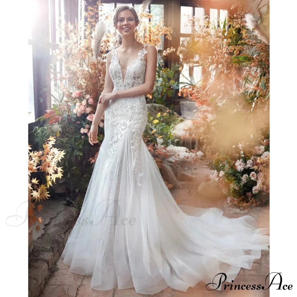 Low-cut Silk Trumpet Bridal Gown