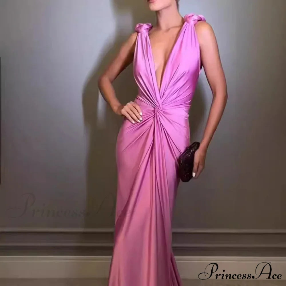 Low-cut Sleeveless Open-back Monochrome Prom Dress