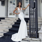 Low-cut V-Neck Mermaid Bridal Gown