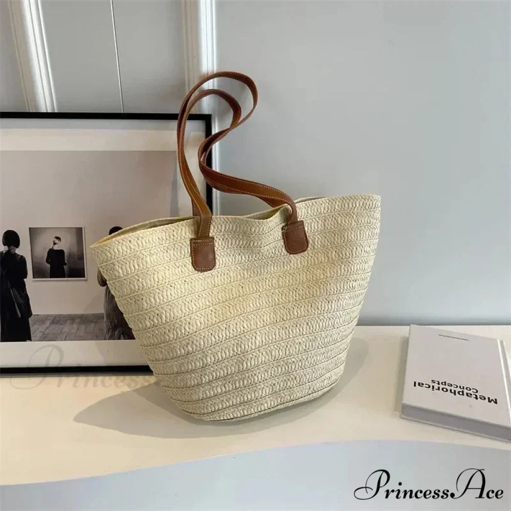 Luxurious Texture Traveler Shoulder Bag
