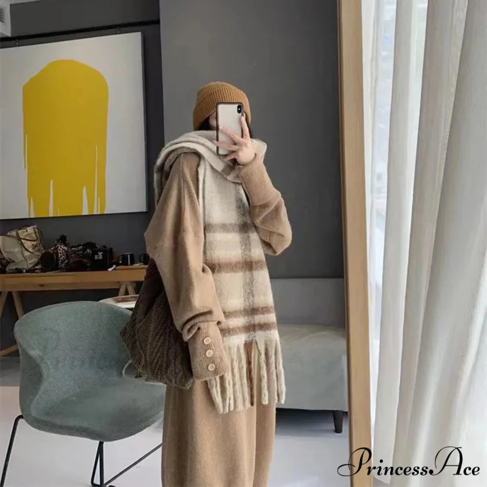 Luxury Plaid Cashmere Long Bandana Pashmina Scarf for Women