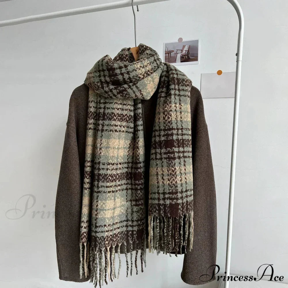 Luxury Plaid Cashmere Long Bandana Pashmina Scarf for Women