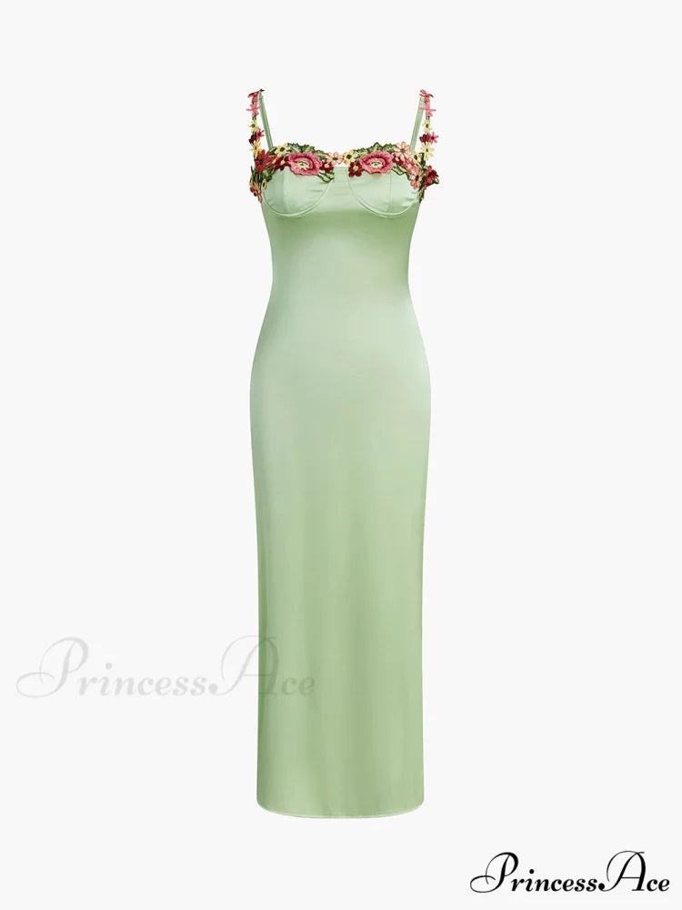 Magnetic Forces Flower Charming Embroidery Maxi Dress Black