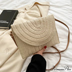 Maize Sheath Interlace Straw Pouch Wristlet