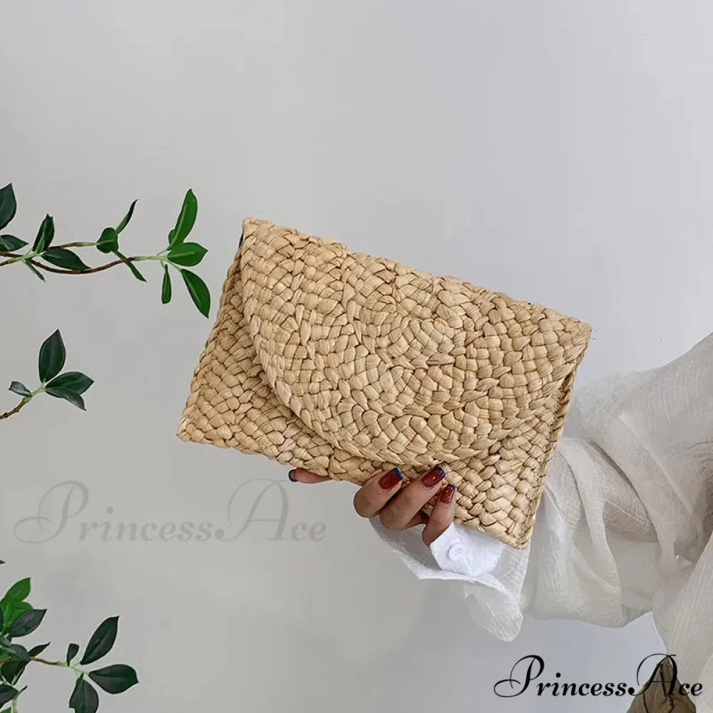 Maize Sheath Interlace Straw Pouch Wristlet