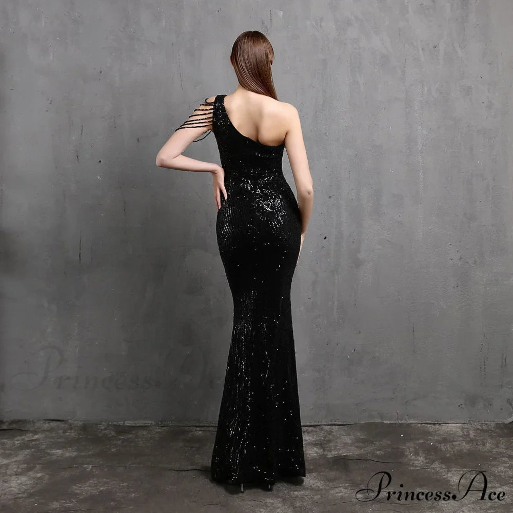 Mayven One Stylish Shoulder Formal Dress