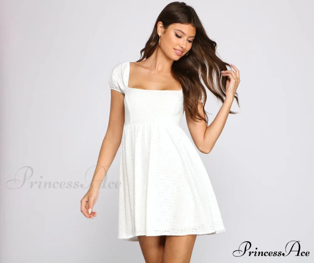 Mesmerizing Beauty Puff Charming Sleeve Eyelet Skater Dress