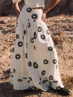 Modern Daisy Stylish Print Blouse Skirt