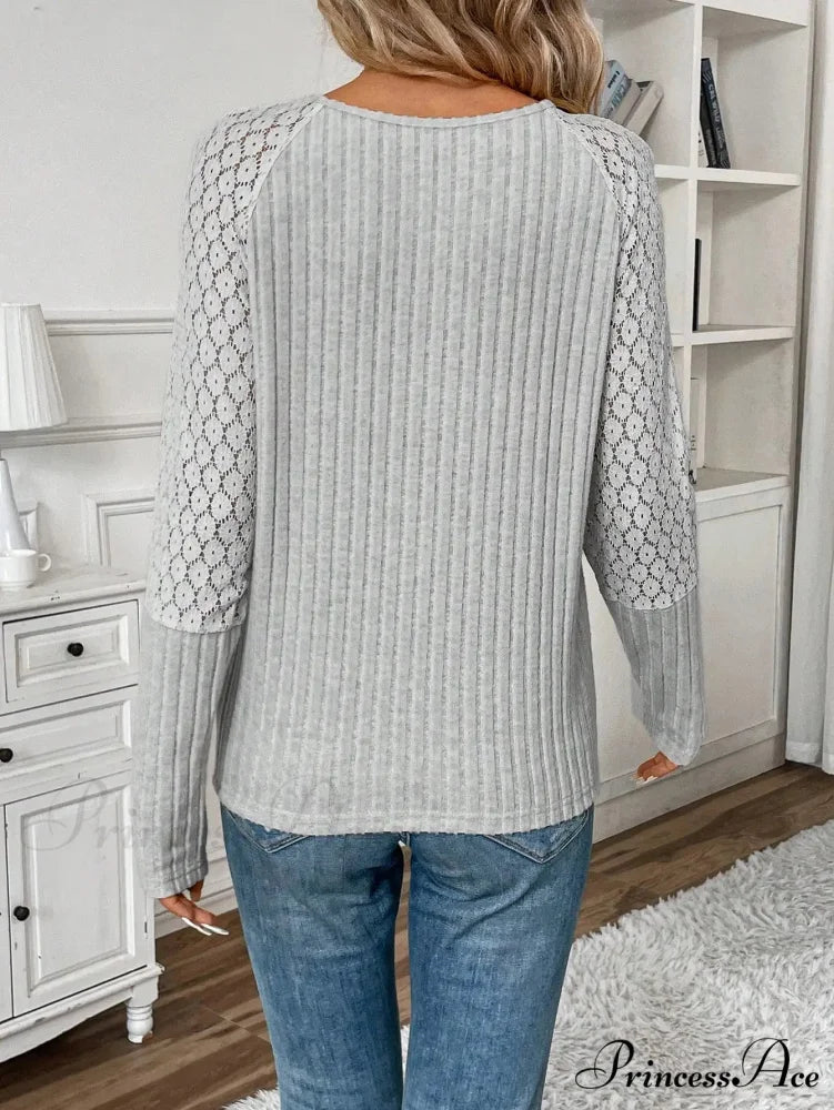 Monochromatic Style Knitted Extended Sleeve Top Women