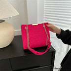 Monochrome Crocodile Pattern Spacious Shoulder Handbag