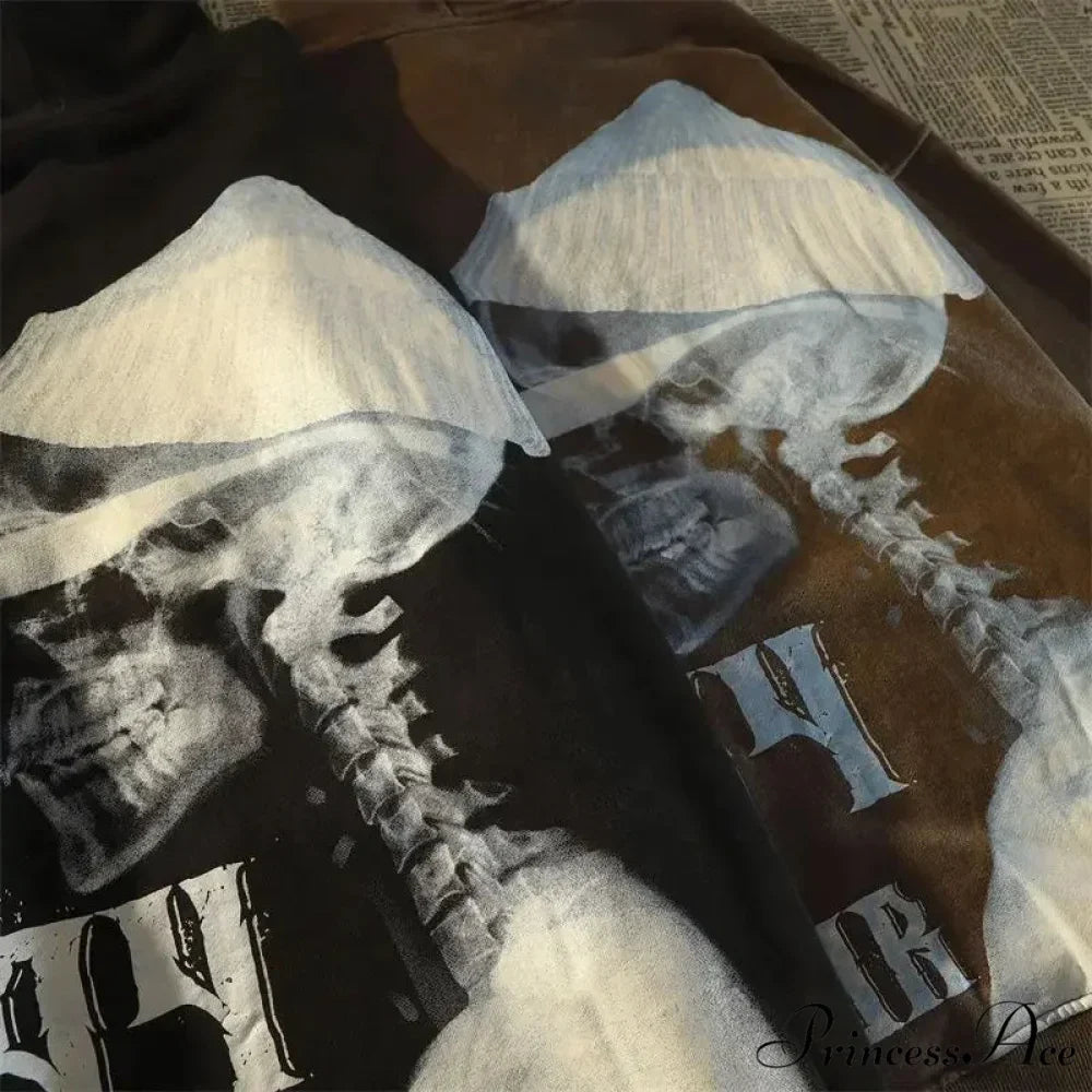 Mysterious Breeze Skull Design Informal Hoodie