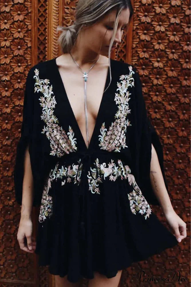 New Flowery Stitching Boho Dress Seductive Seaside Dress Deep Plunging-neckline Mini Celebration