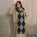 New Retro Argyle Jacquard Plaid Warm Neck Scarf for Autumn Winter 2024