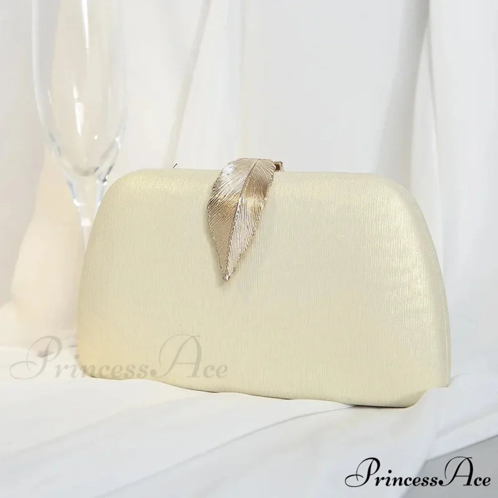 Nighttime Clutch Bead Chain Handbag Marriage Cocktail Gathering Bag