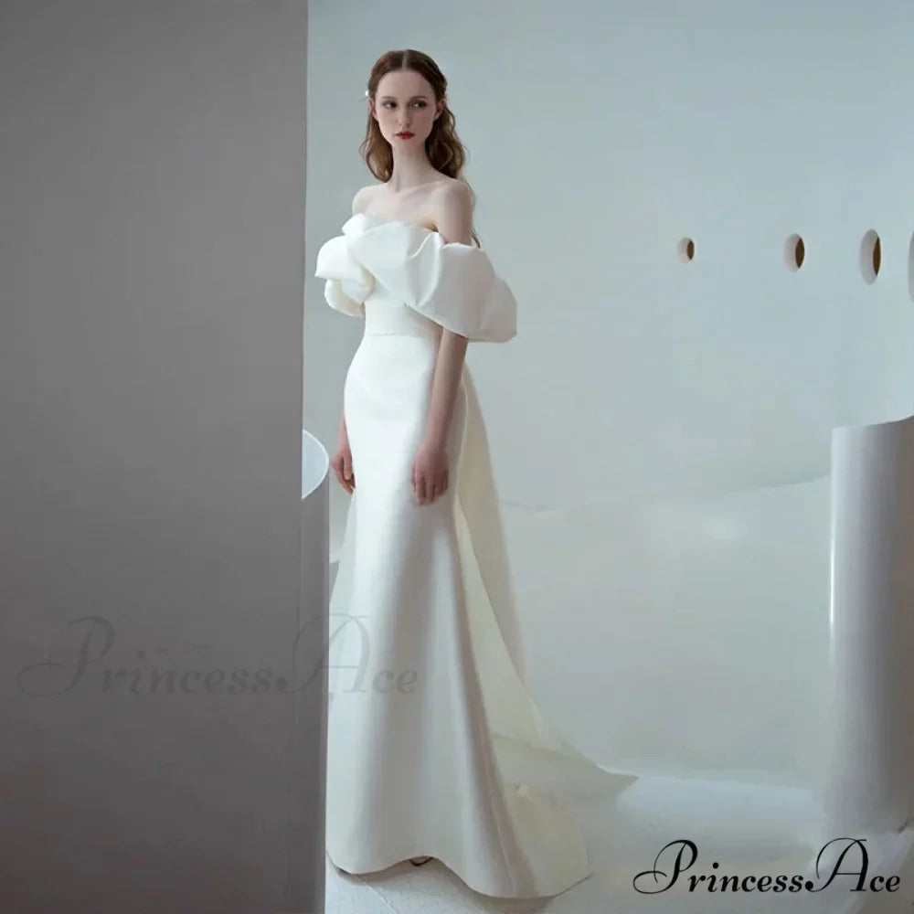 Off-Shoulder Glossy Slim Wedding Gown