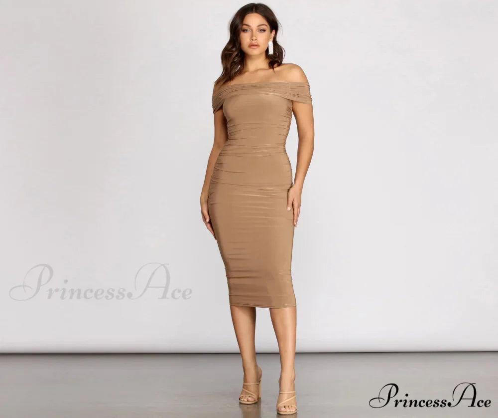 Off Shoulder Stylish Ruched Midi Dress