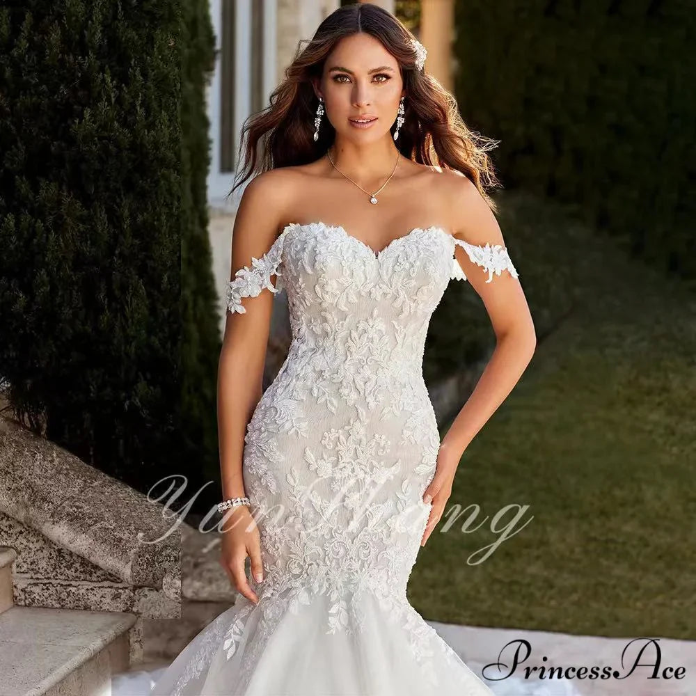 Off-The-Shoulder Lace Mermaid Bridal Wedding Gown