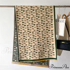 Opulent Creature Pattern Fall Cashmere Scarf