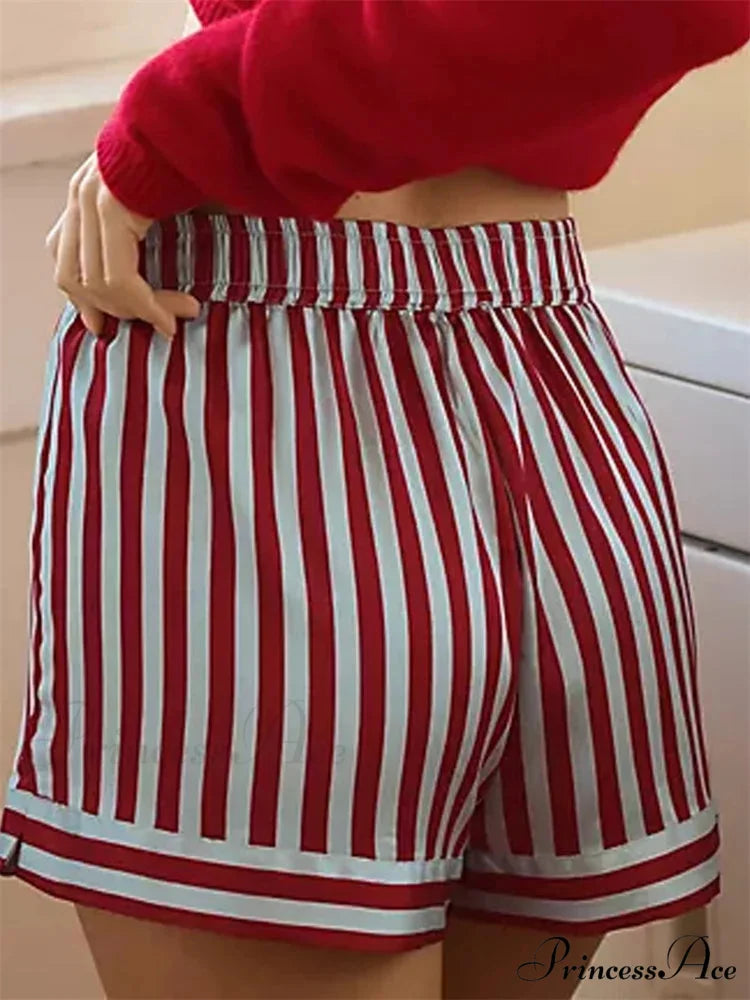 Patterned Button Straight Leg Short