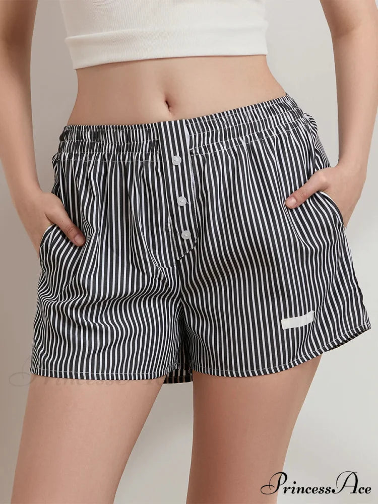 Patterned Button Wide Leg Relaxation Short