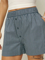 Patterned Button Wide Leg Short