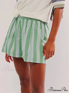 Patterned Pocket Baggy Informal Short