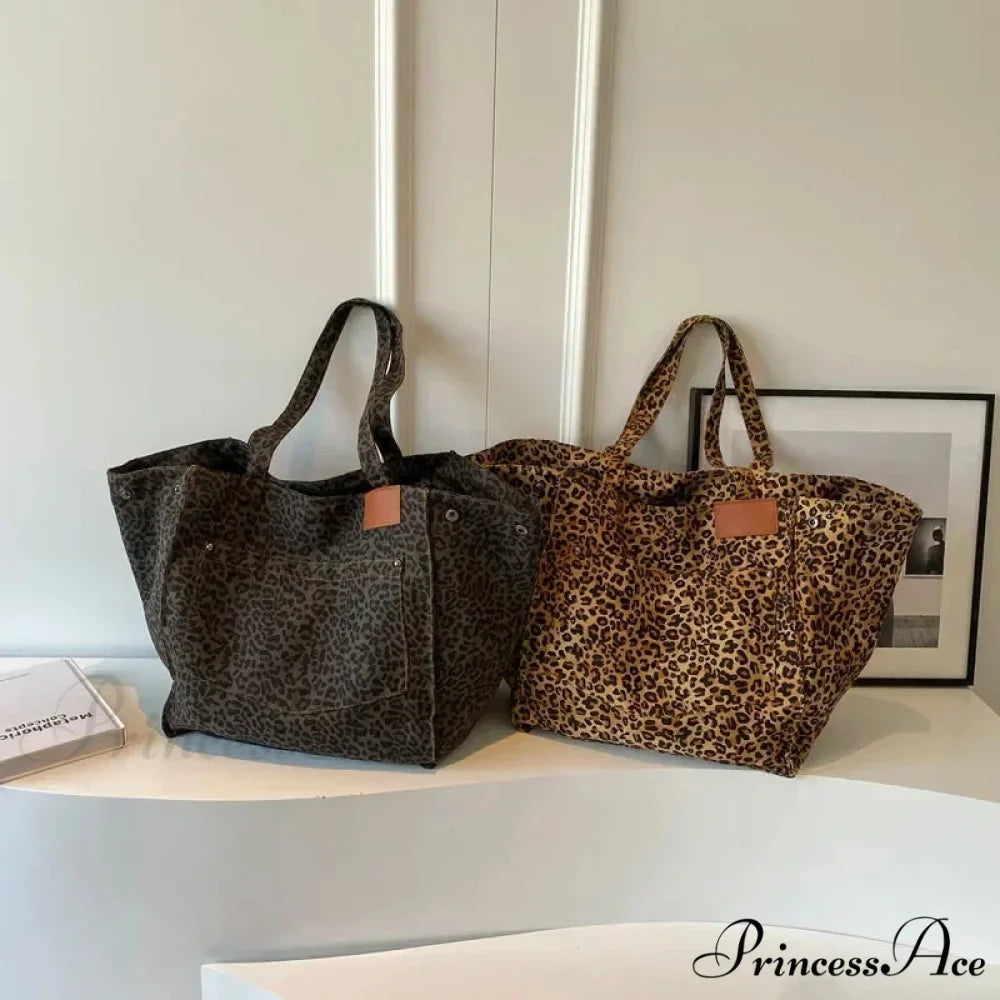 Patterned Ribbed Fabric Crossbody Shoulder Bag