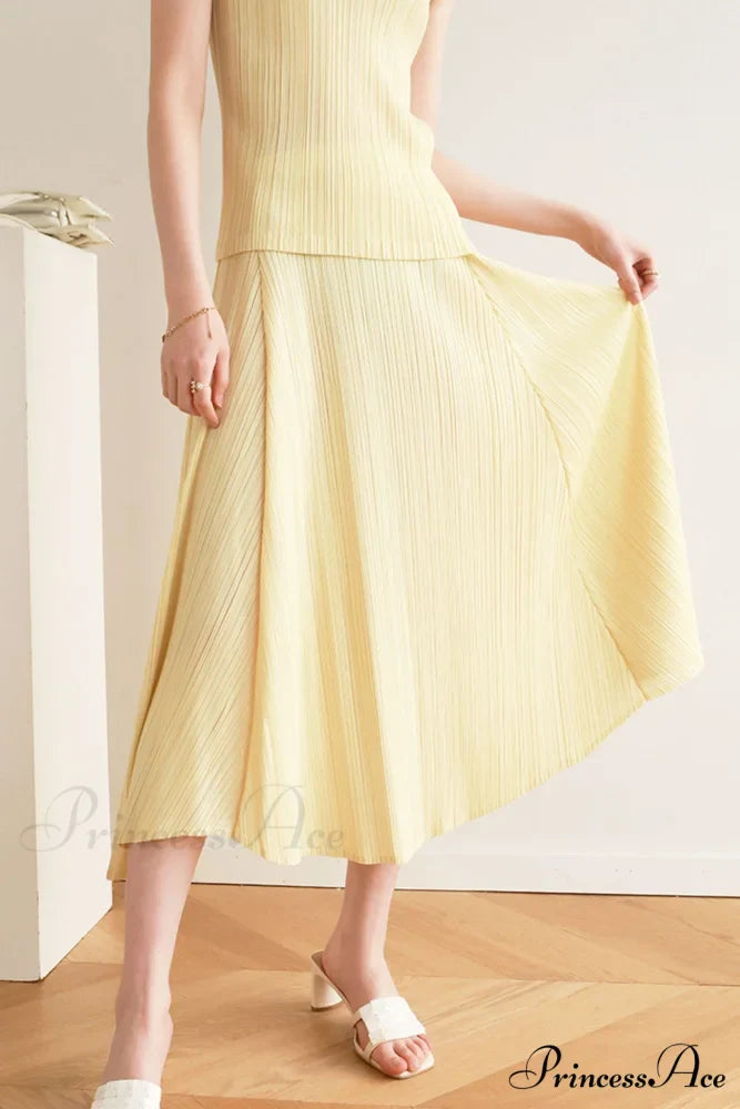 Pleated High Waist Skirt - Solid Color