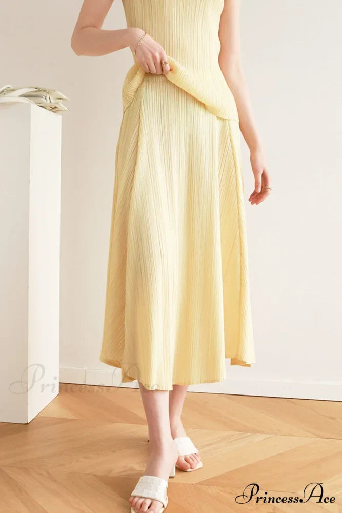 Pleated High Waist Skirt - Solid Color