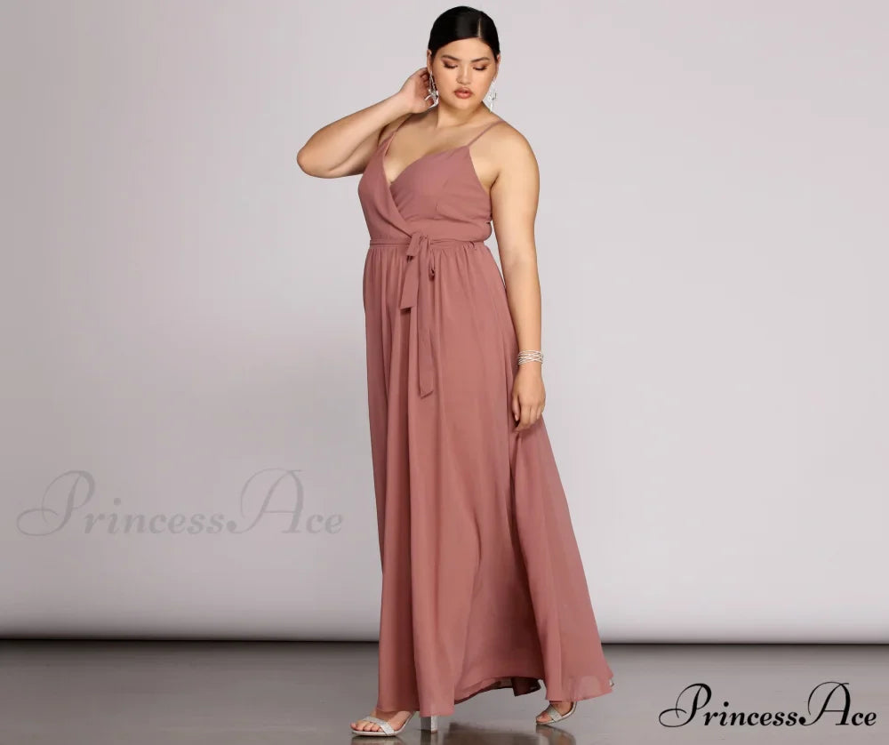 Plus Helena Formal Charming Sleeveless Chiffon Dress