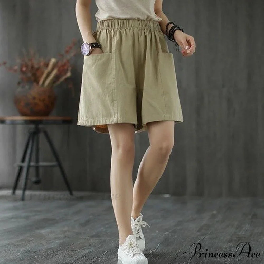 Plus Size Pocket Elastic High Waist Shorts