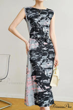 Printed Sleeveless Dress with Side Slit and Full Pleats