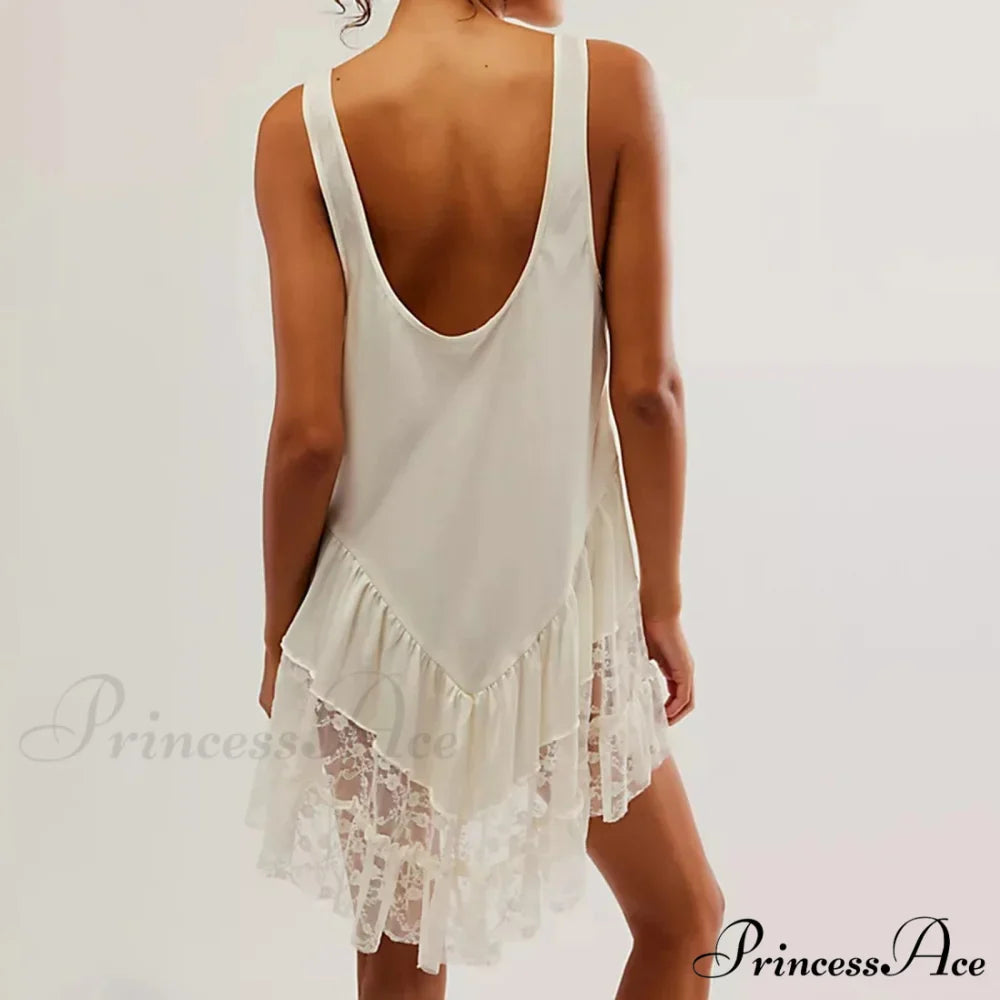Profound U-Shaped Frilled Short Dress