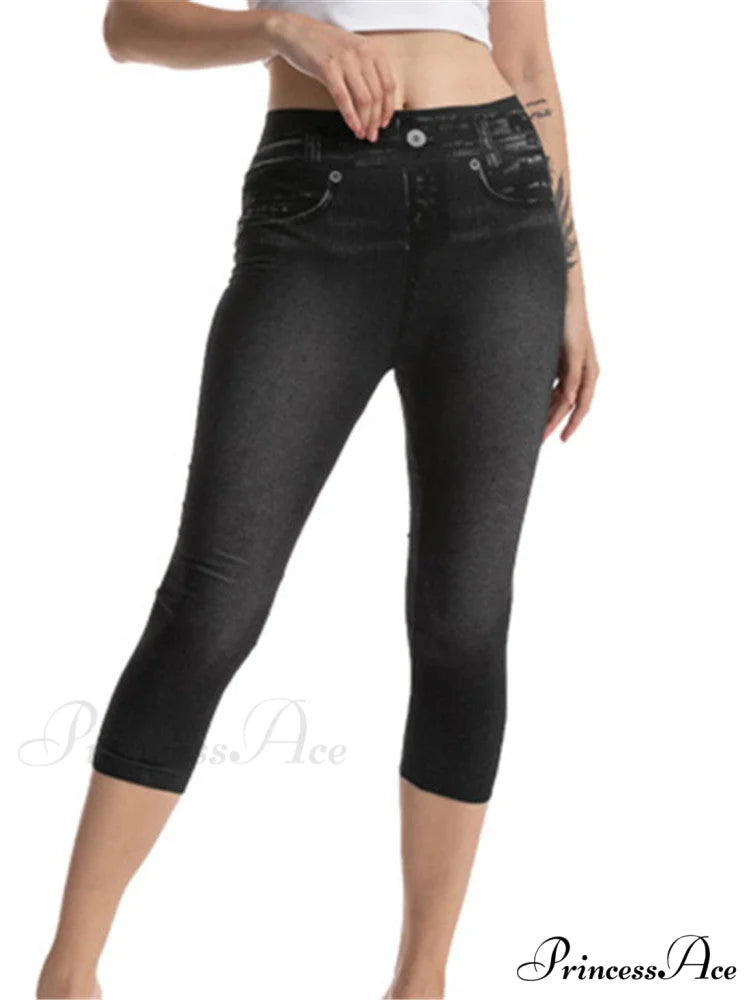 Push Up Flower Printed Capri Pants