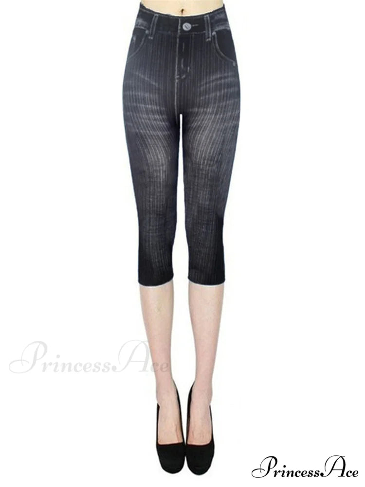 Push Up Flower Printed Capri Pants