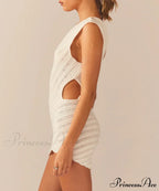 Quilted Extended Sleeve Short Dress